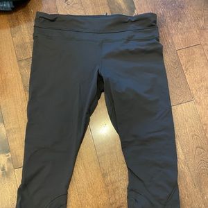 Lululemon crop leggings